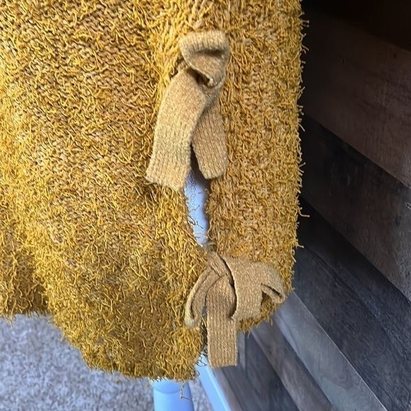 Bb Dakota Jack Yellow Eyelash Sweater with Side Ties Size Medium - Picture 3 of 6
